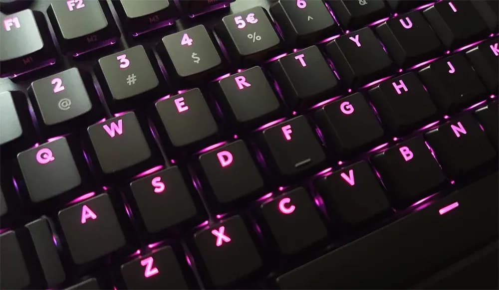 Co zrobić, gdy nie działa klawiatura? Rozwiąż problemy szybko