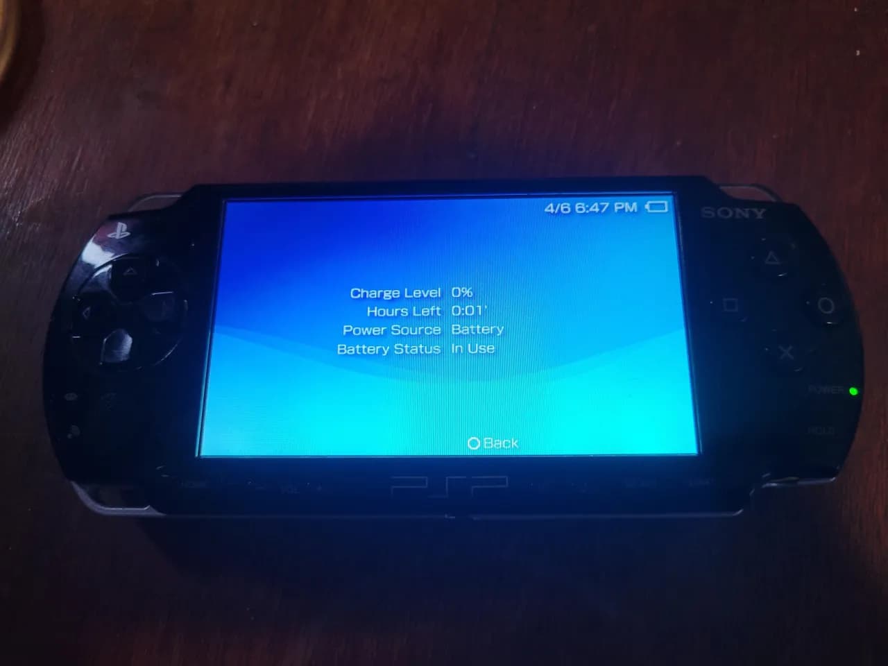 Jakie są opcje wymiany baterii PSP 3004 i co warto wiedzieć?