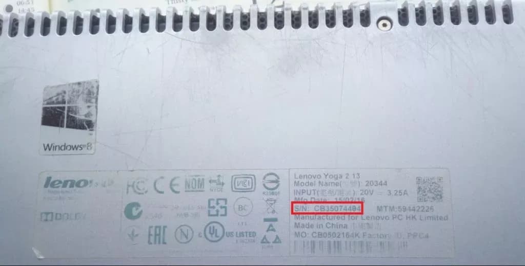 Gdzie jest numer seryjny laptopa? Oto najprostsze sposoby na jego znalezienie